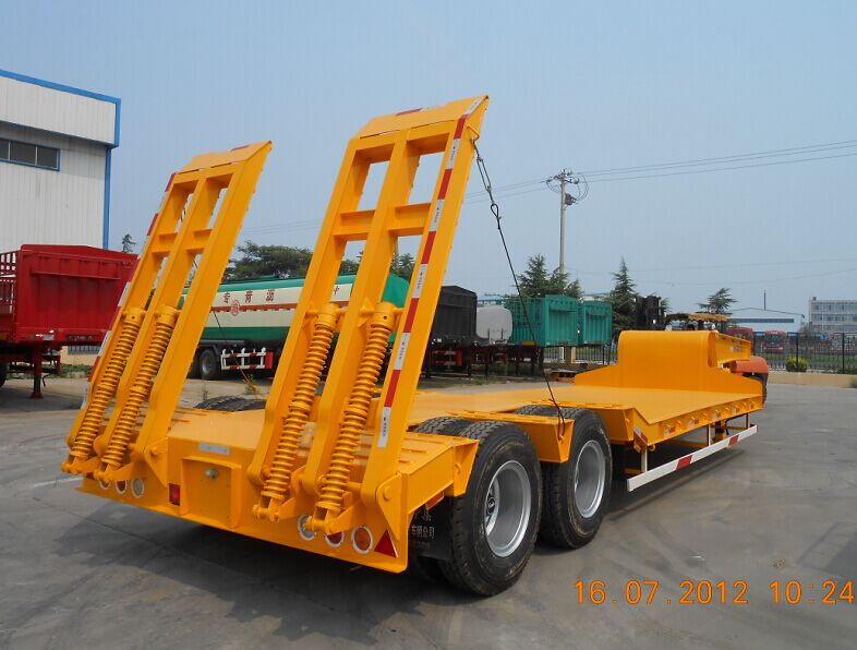 3 Axles Low Plate Semi-trailer